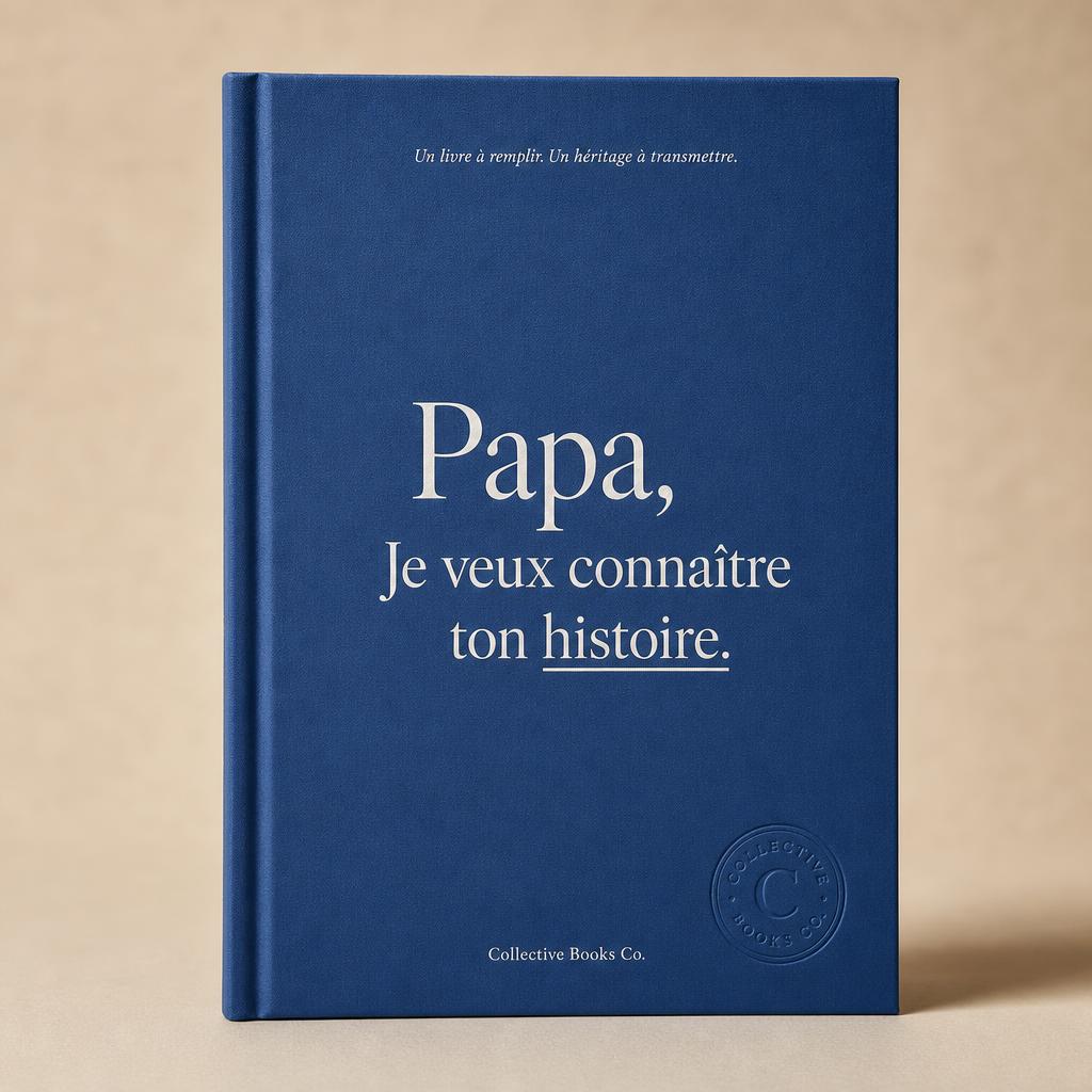 Client heureux feuilletant son journal de souvenirs Collective Books Co.